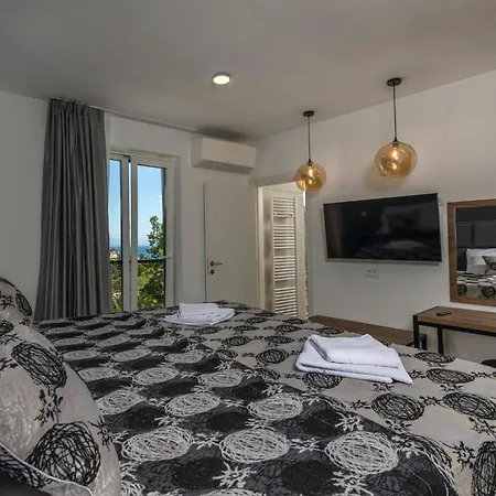 Villa Visum Mare Tribus By Interhome *